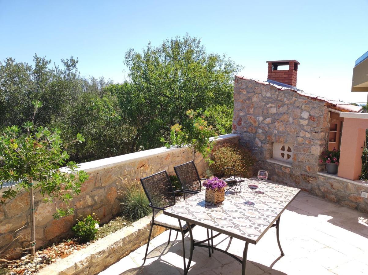 Lovro Luxury Apartment With Jacuzzi And Terrace Sea View Sali Luaran gambar